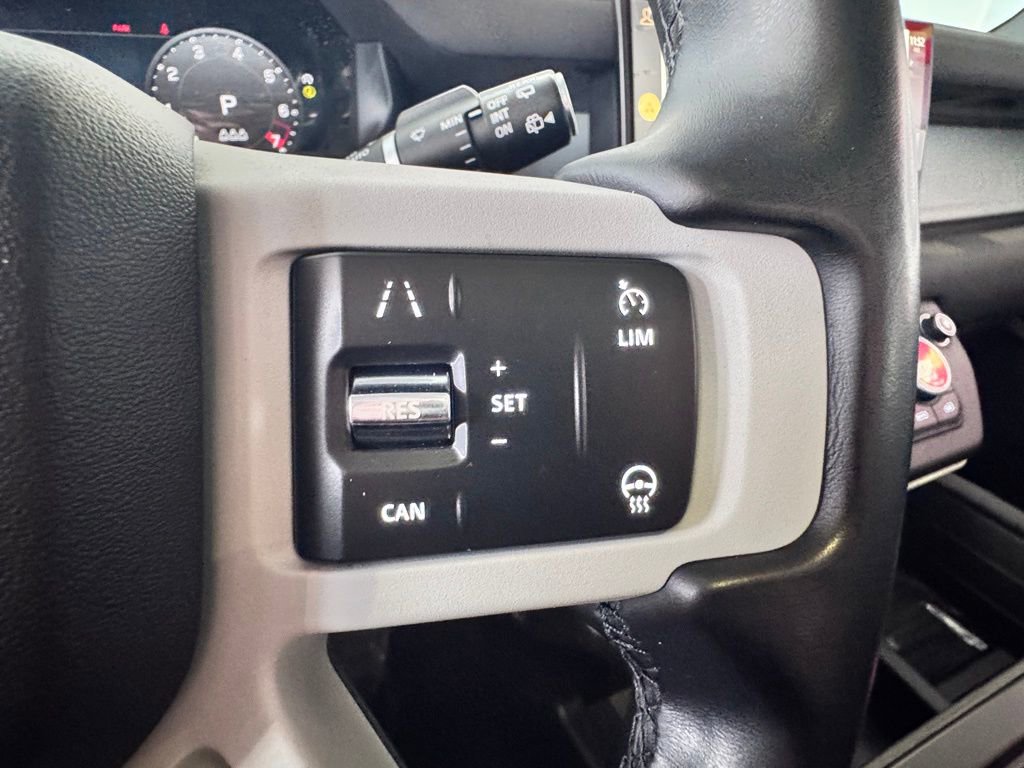 Used 2023 Land Rover Defender 110 S image 42
