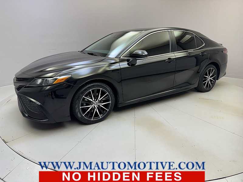Used 2023 Toyota Camry SE