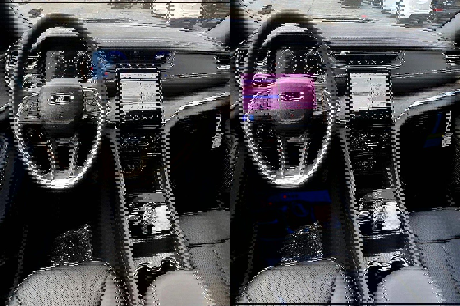 New 2025 Jeep Grand Cherokee Limited image 5