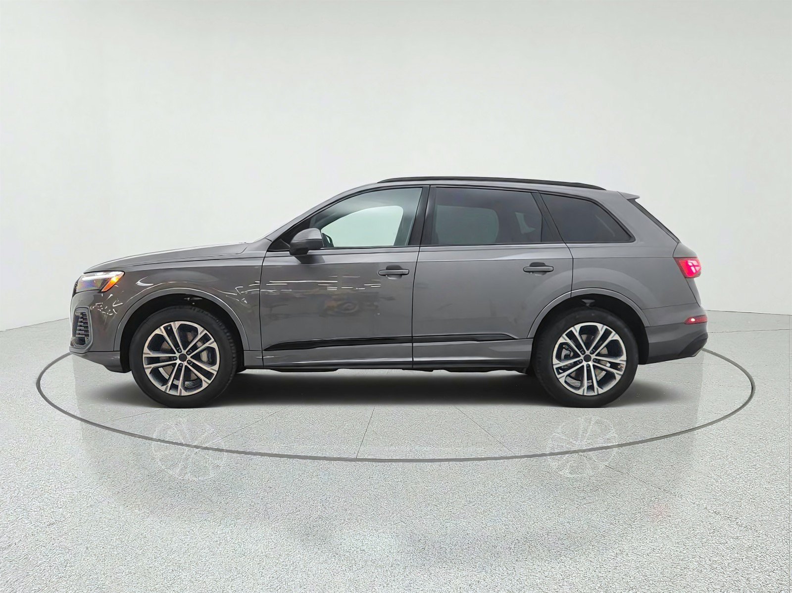 New 2026 Audi Q7 2.0T Premium Plus AWD/4WD image 8