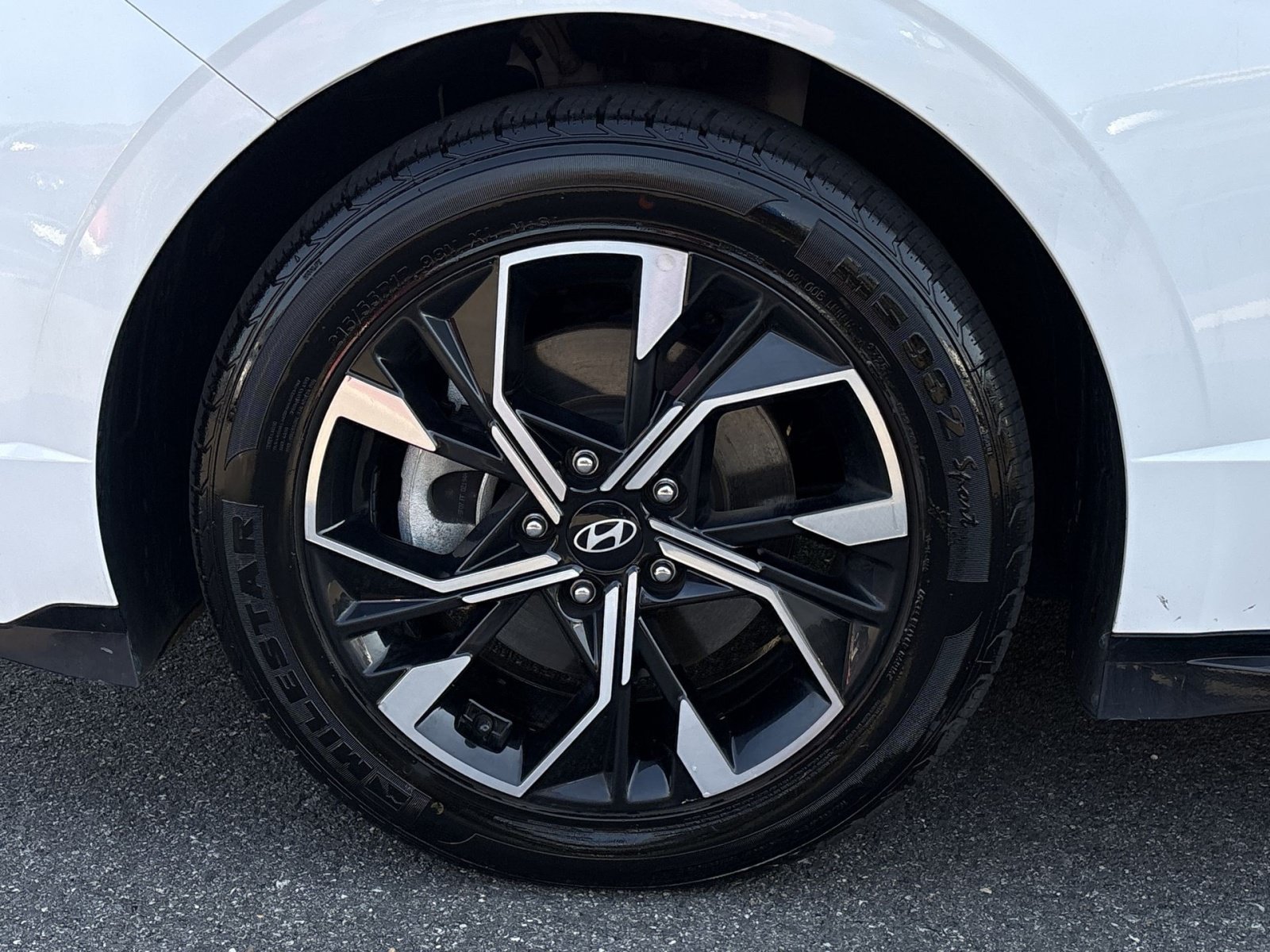 Certified 2024 Hyundai Sonata SEL FWD image 12