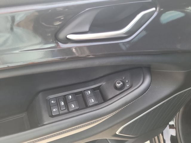 Used 2021 Jeep Grand Cherokee L Laredo AWD/4WD image 20