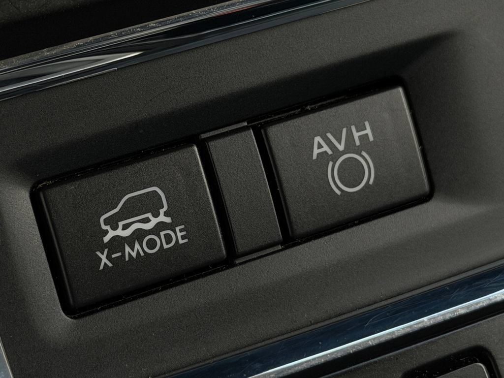 Used 2022 Subaru Ascent Limited w/ Technology Package AWD/4WD image 19