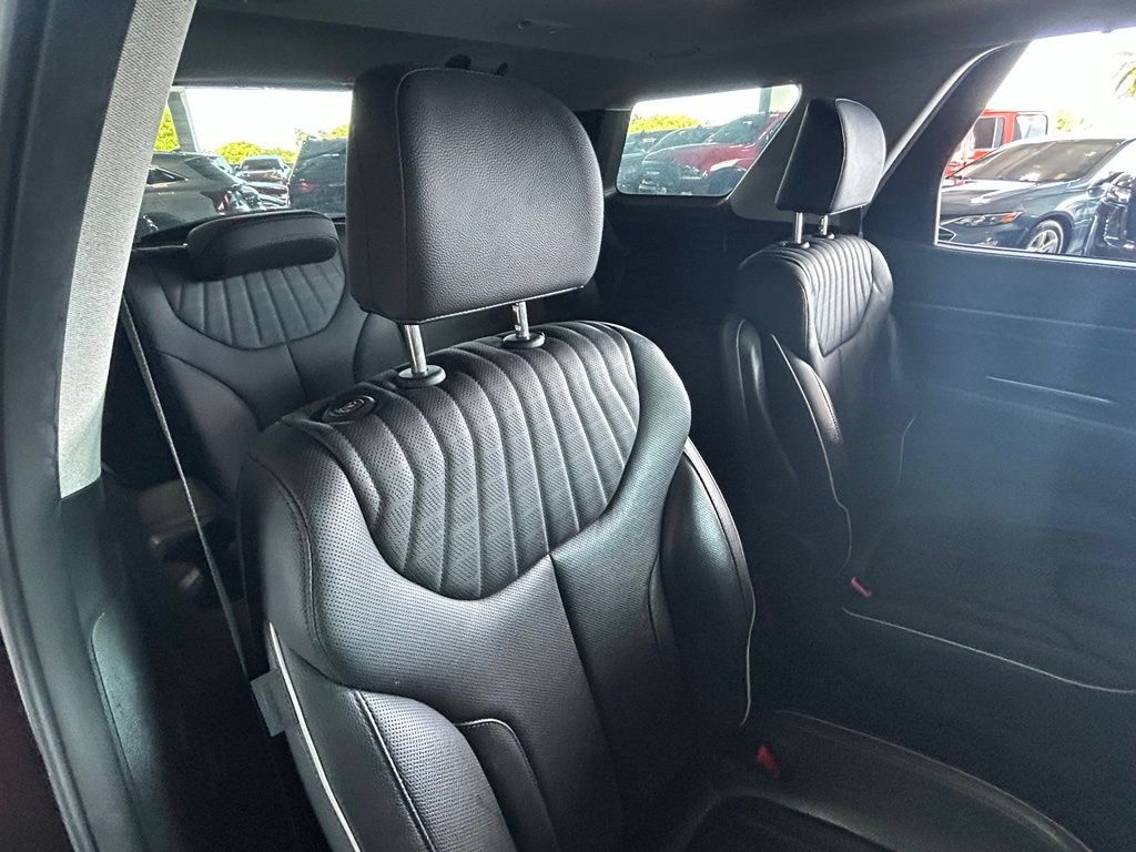 Used 2024 Hyundai Palisade Limited FWD image 48