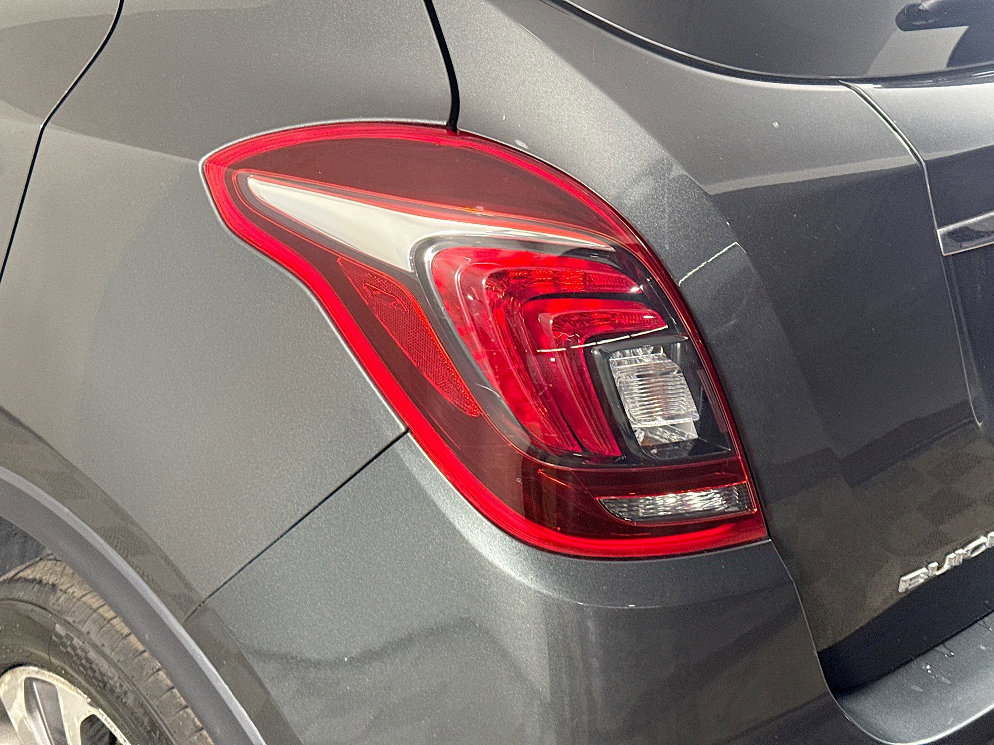 Used 2018 Buick Encore Preferred image 36