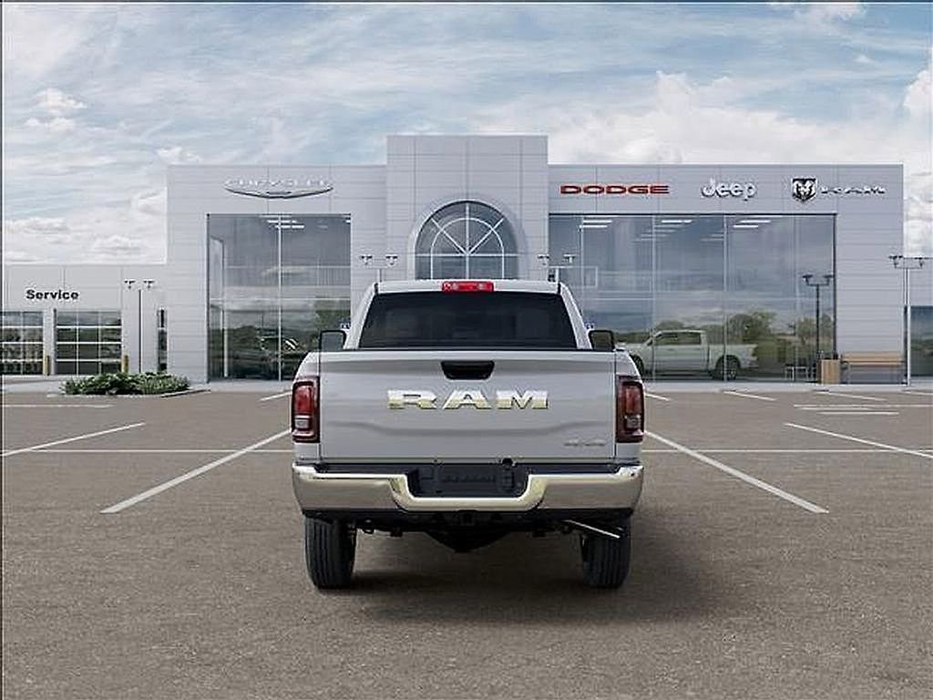 New 2026 RAM 2500 Tradesman w/ Chrome Appearance Group AWD/4WD image 9