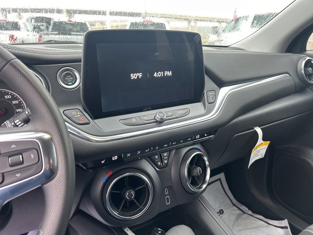 Used 2025 Chevrolet Blazer LT w/ Midnight/Sport Edition image 19