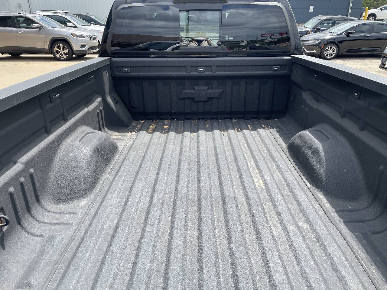 Used 2016 Chevrolet Colorado Z71 AWD/4WD image 10