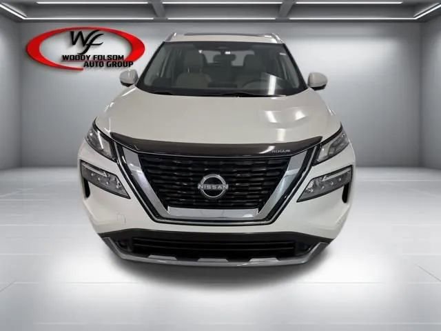 Used 2023 Nissan Rogue SL w/ SL Premium Package image 2