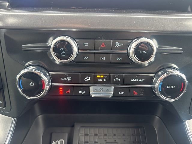 New 2025 Ford F150 XLT w/ Equipment Group 302A MID image 38