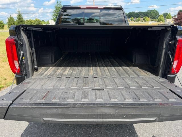 Used 2019 GMC Sierra 1500 SLT w/ SLT Premium Plus Package AWD/4WD image 29