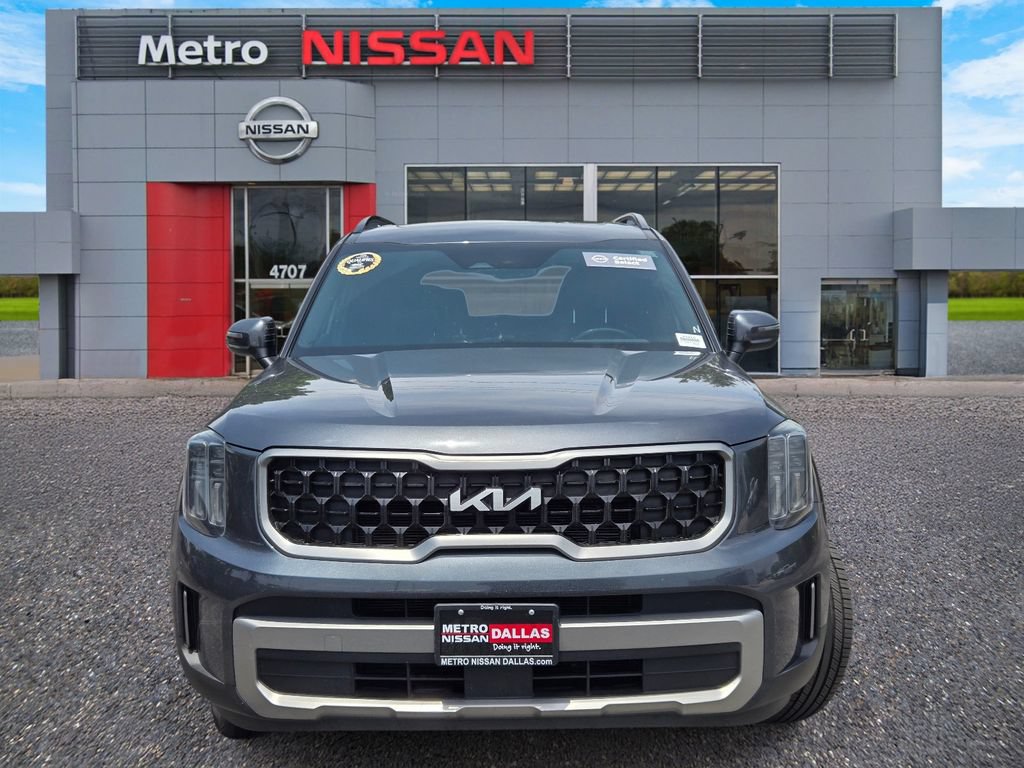 Used 2023 Kia Telluride EX X-Line AWD/4WD image 2