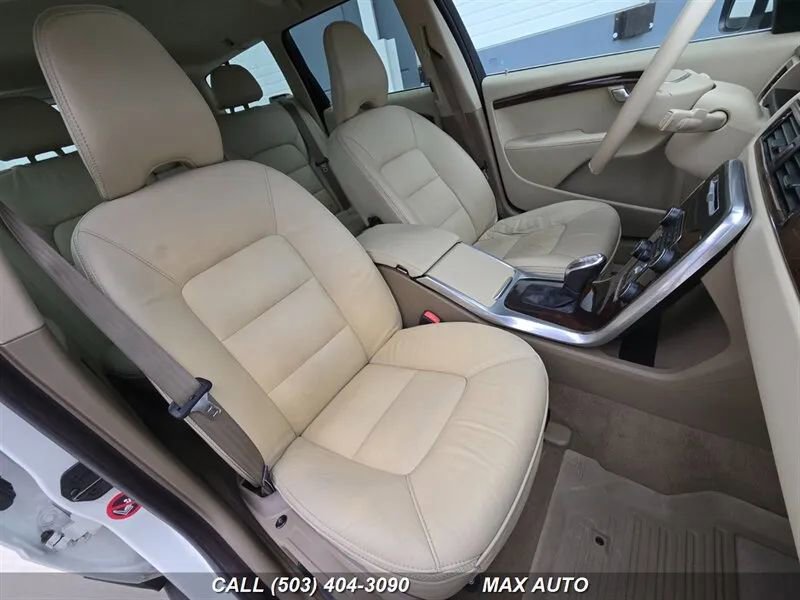 Used 2013 Volvo XC70 3.2 Premier Plus image 20