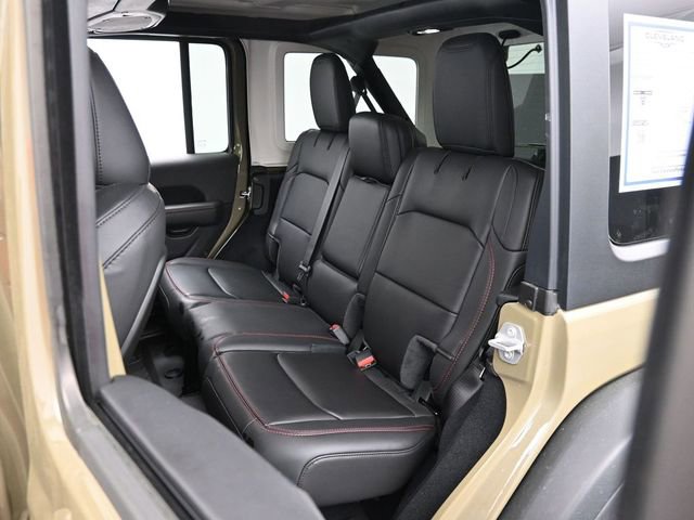 Used 2025 Jeep Wrangler Unlimited Rubicon w/ Safety Group image 24