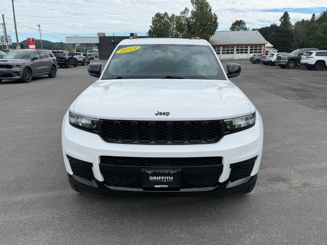 Used 2023 Jeep Grand Cherokee L Laredo AWD/4WD image 8