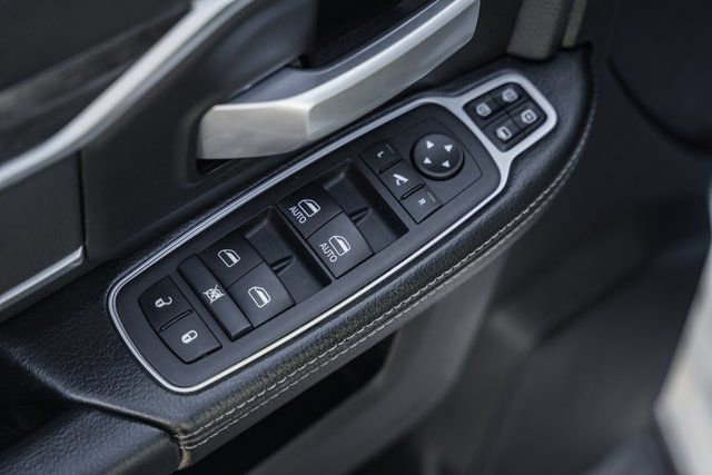 Used 2024 RAM 3500 Big Horn image 40