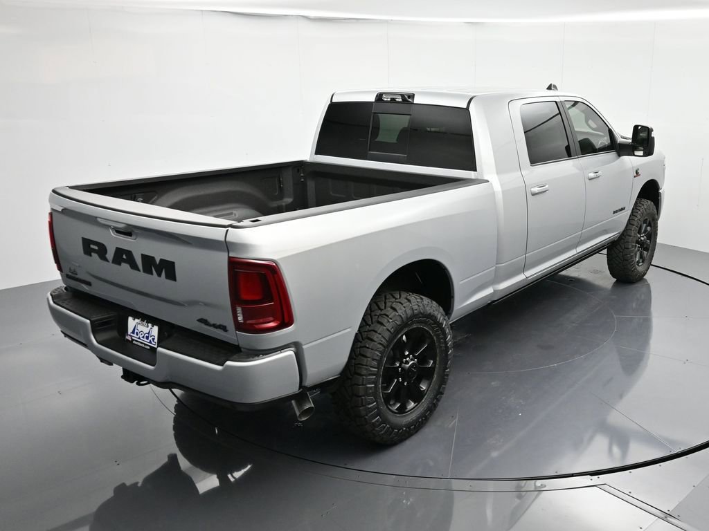 New 2026 RAM 2500 Laramie AWD/4WD image 14