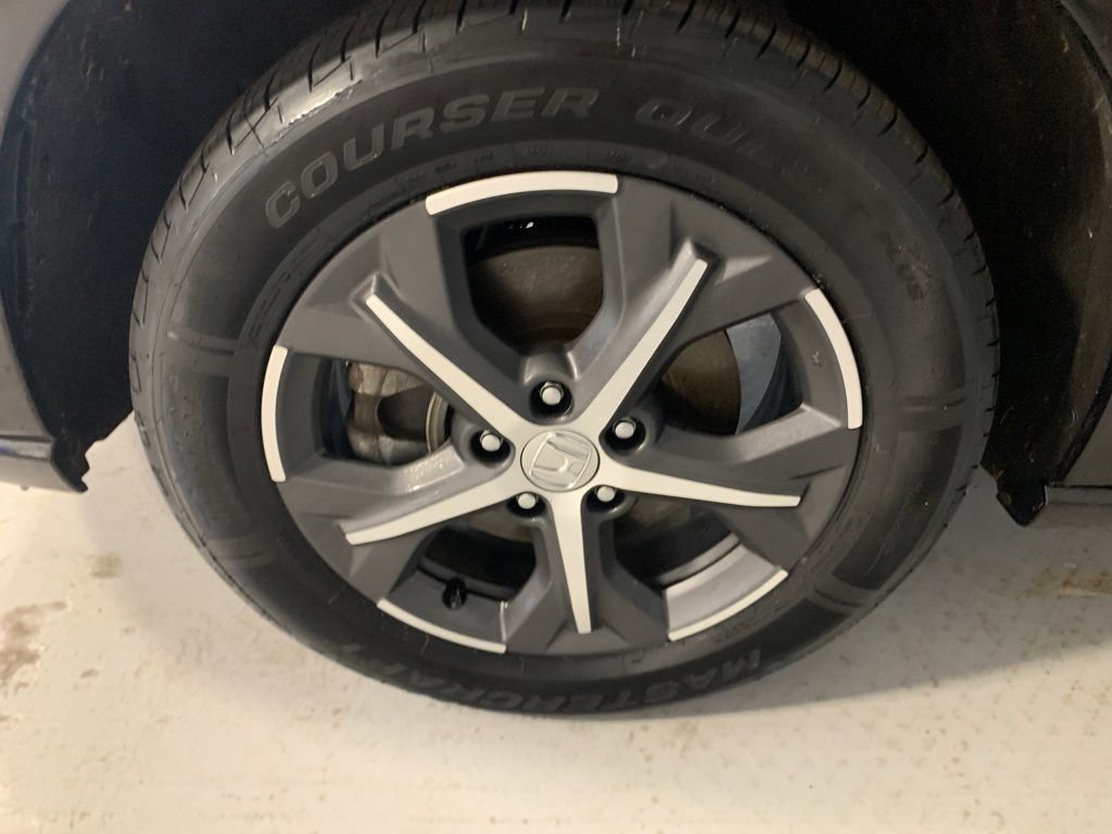 Used 2023 Honda HR-V EX-L image 11