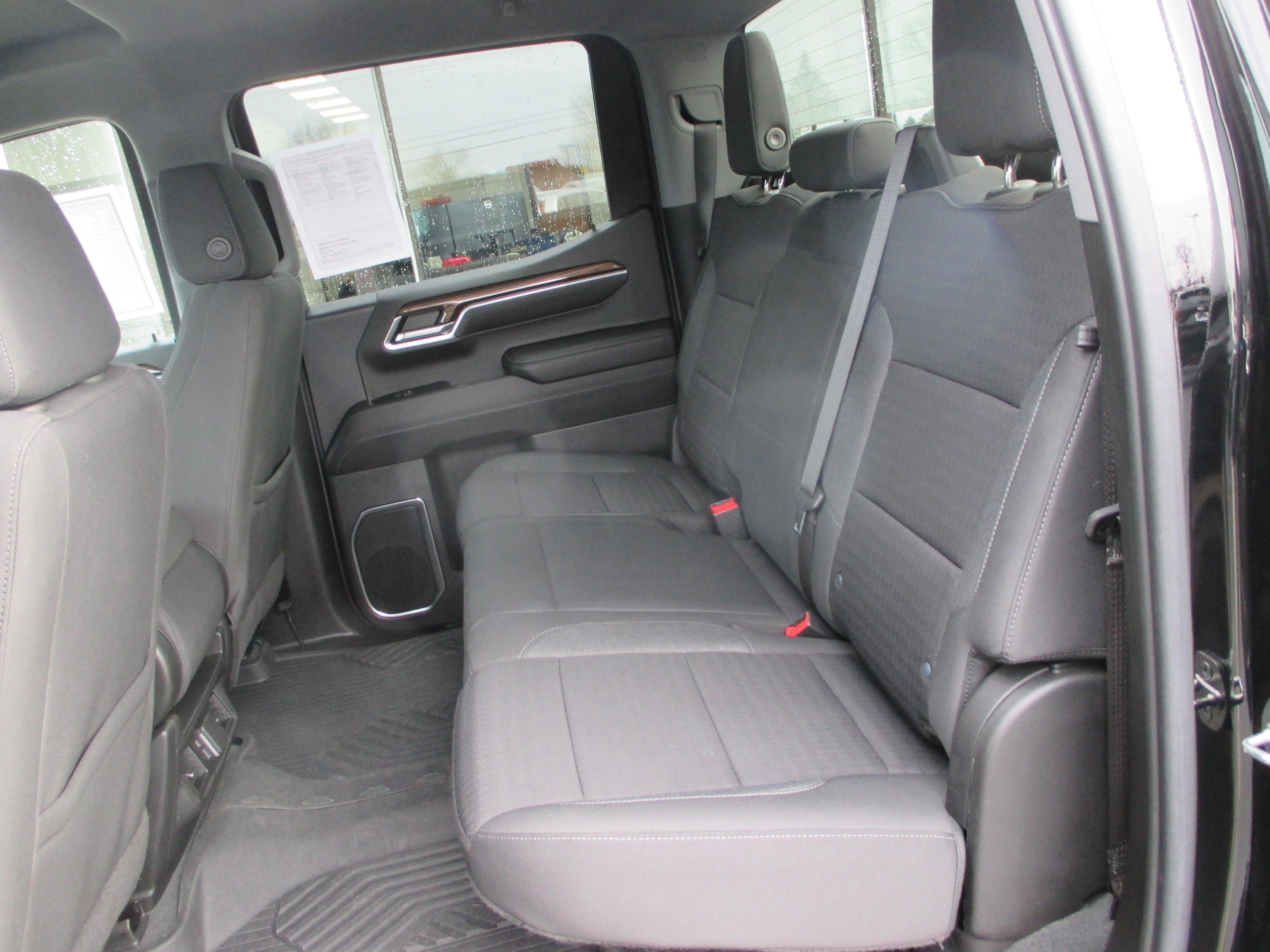 Used 2023 Chevrolet Silverado 1500 RST w/ Z71 Off-Road Package AWD/4WD image 11