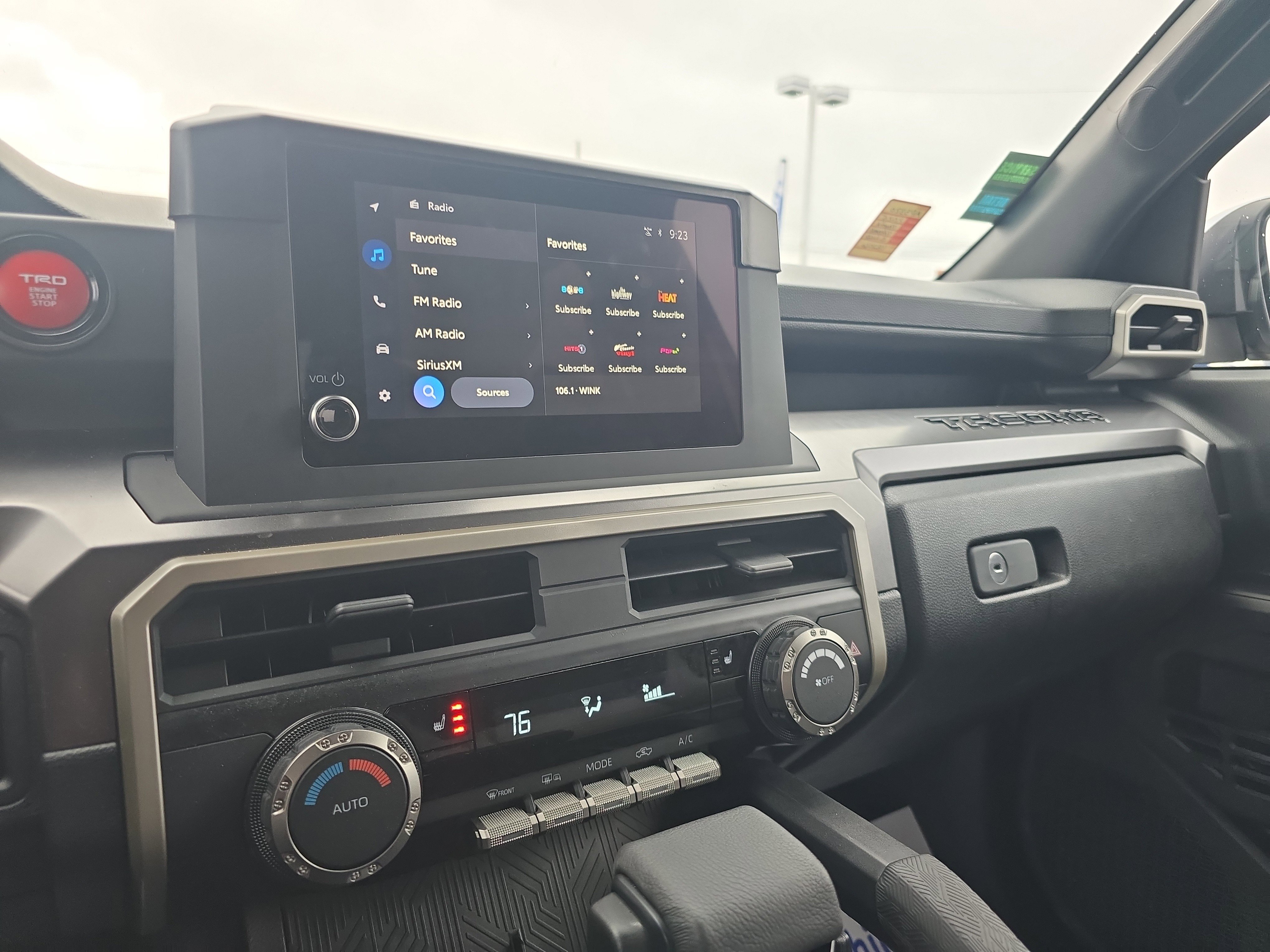 Used 2025 Toyota Tacoma TRD Sport image 23