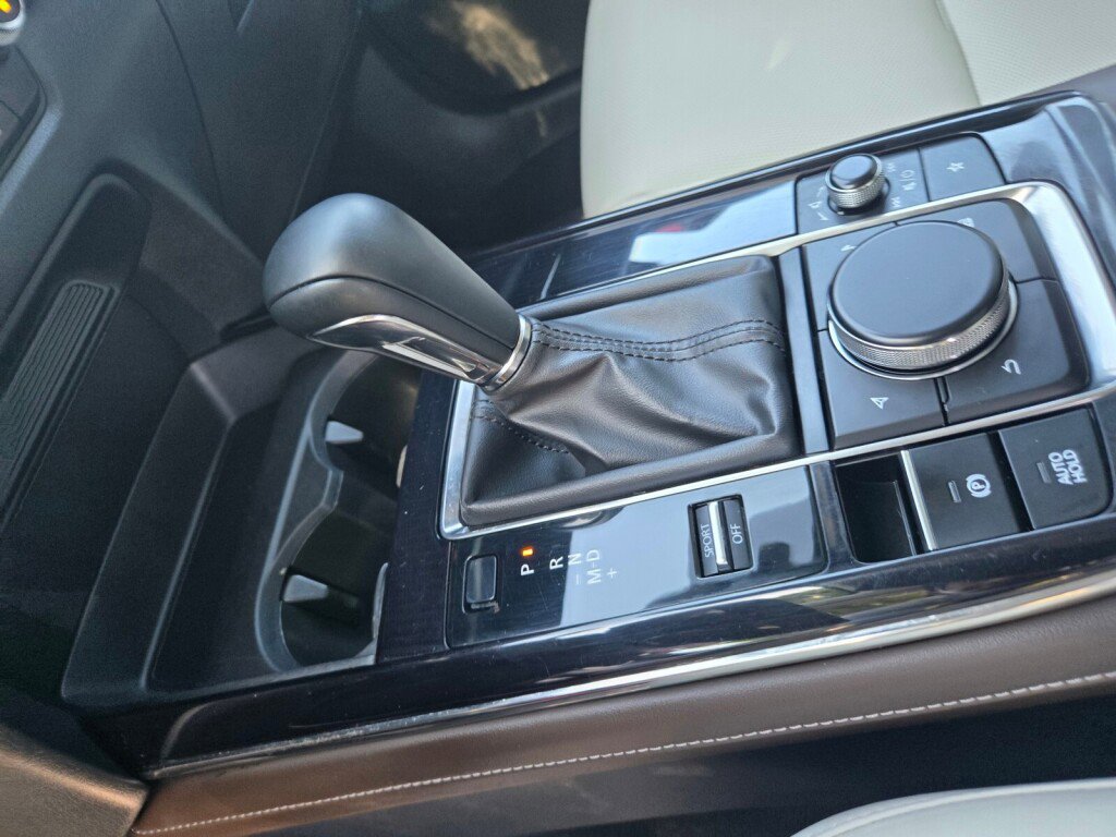 Used 2021 MAZDA CX-30 AWD 2.5 S w/ Premium Package image 17