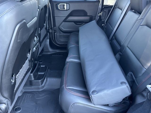 New 2026 Jeep Wrangler Unlimited Rubicon w/ Safety Group image 19