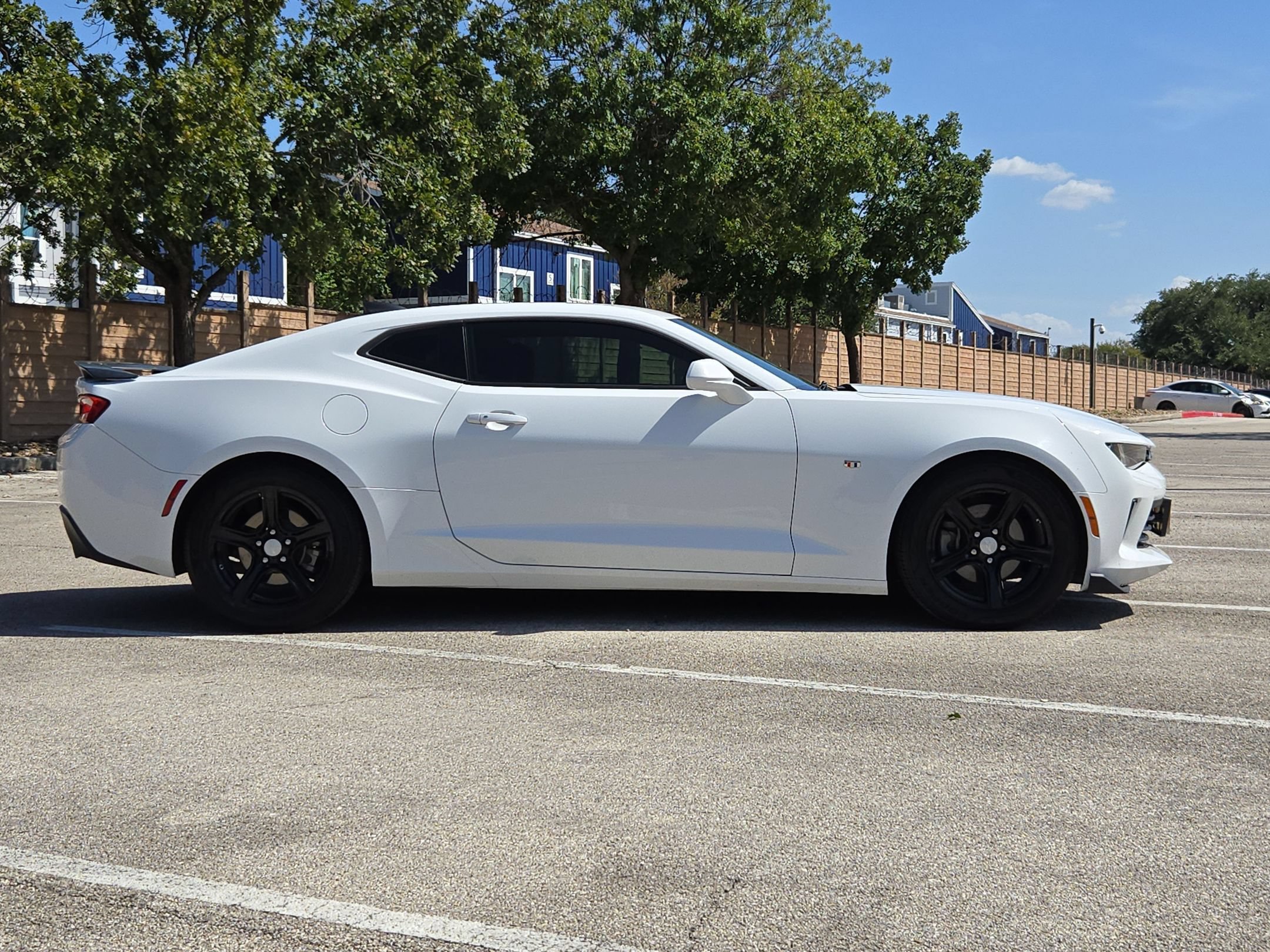 Used 2017 Chevrolet Camaro LT RWD image 2