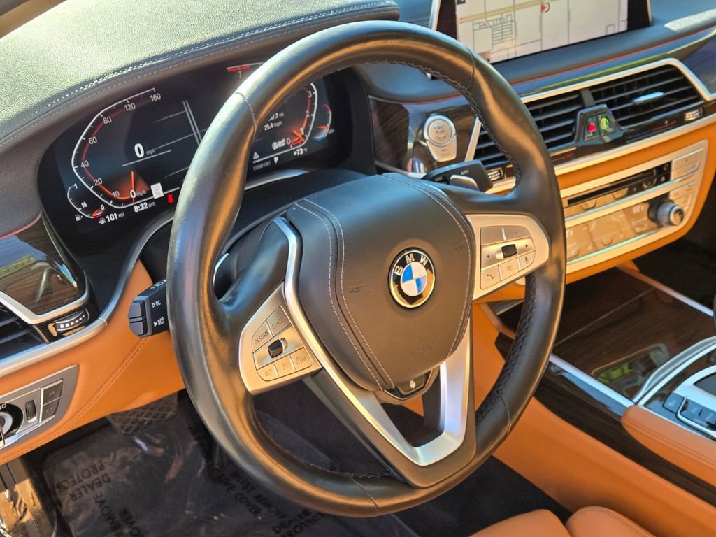 Used 2020 BMW 740i image 23