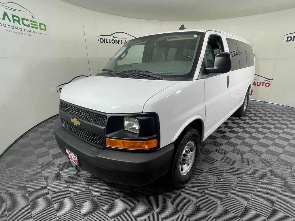 Used 2016 Chevrolet Express 2500 LS RWD image 2