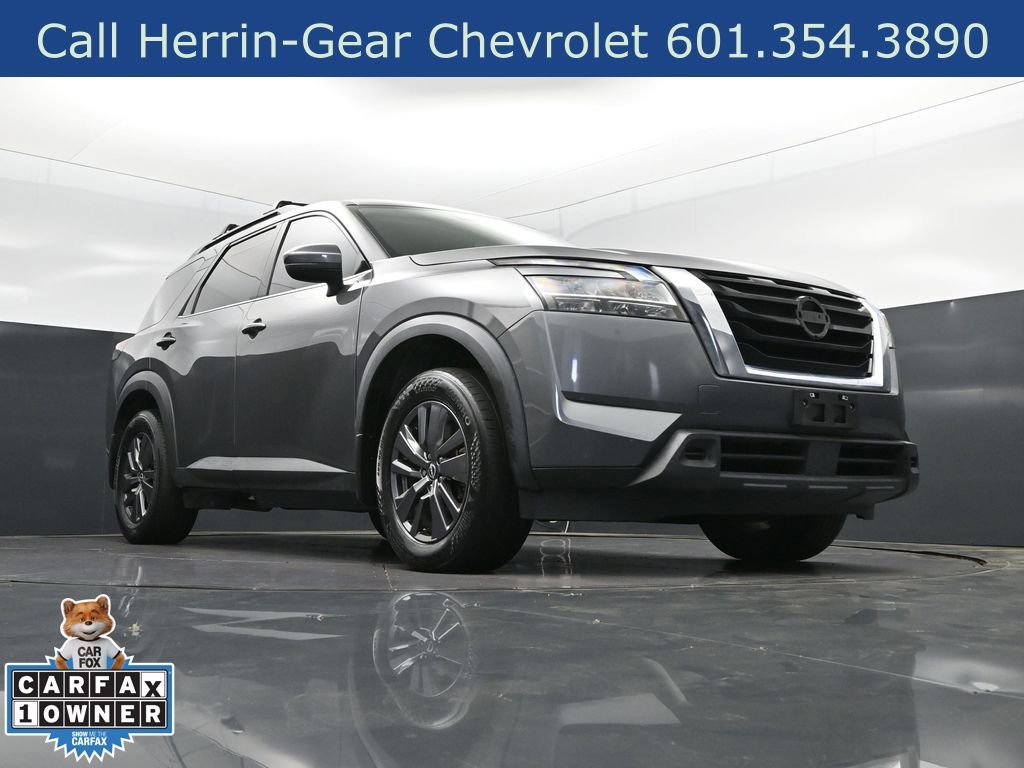 Used 2022 Nissan Pathfinder SV image 46