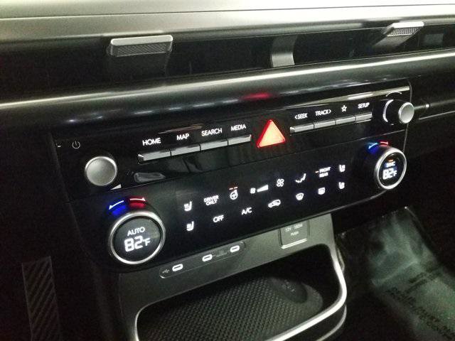 New 2026 Hyundai Ioniq 9 Calligraphy image 8