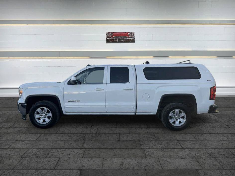 Used 2015 GMC Sierra 1500 SLE w/ SLE Value Package RWD image 4