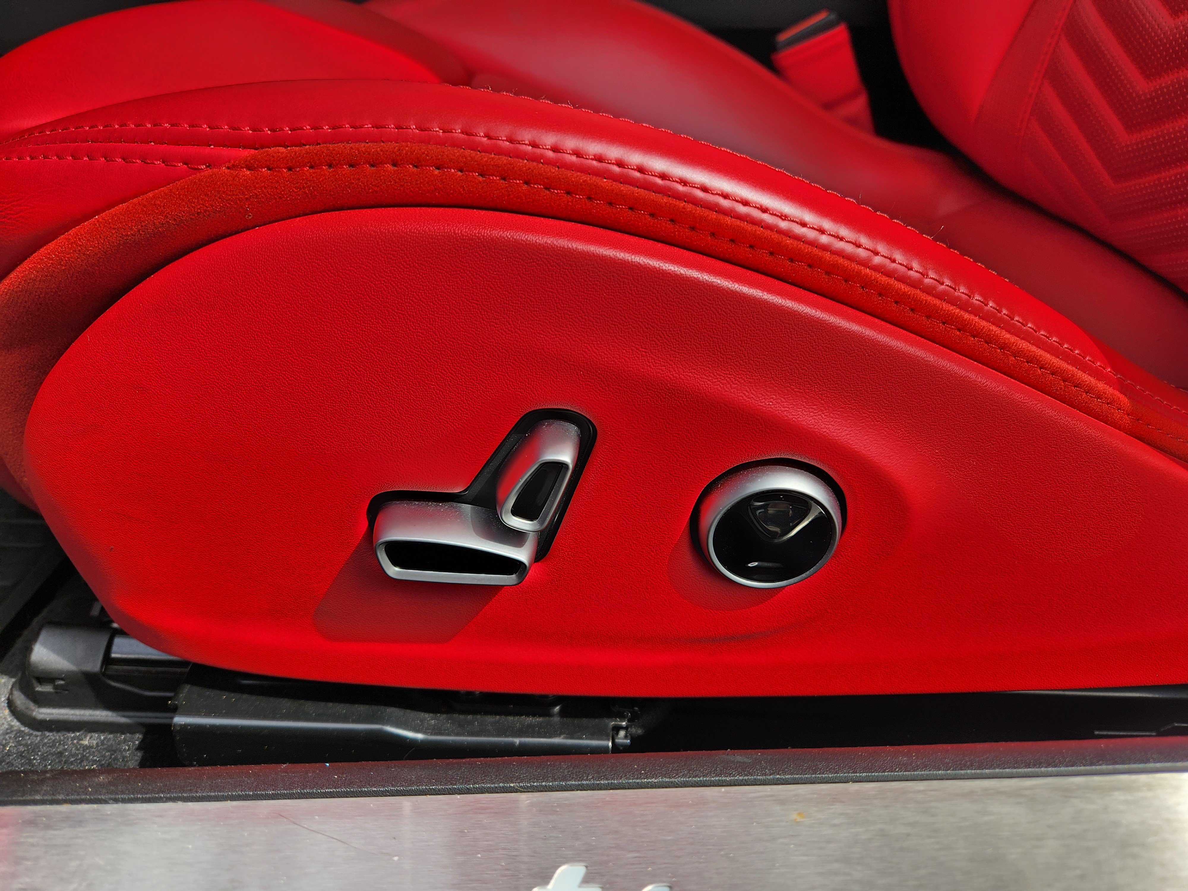 Used 2024 Maserati GranCabrio Trofeo AWD/4WD image 20