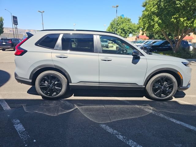 Used 2026 Honda CR-V Sport Touring image 2