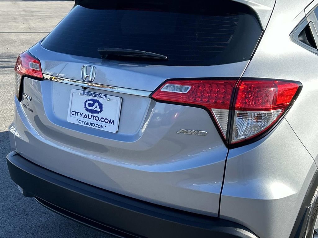 Used 2022 Honda HR-V LX image 12