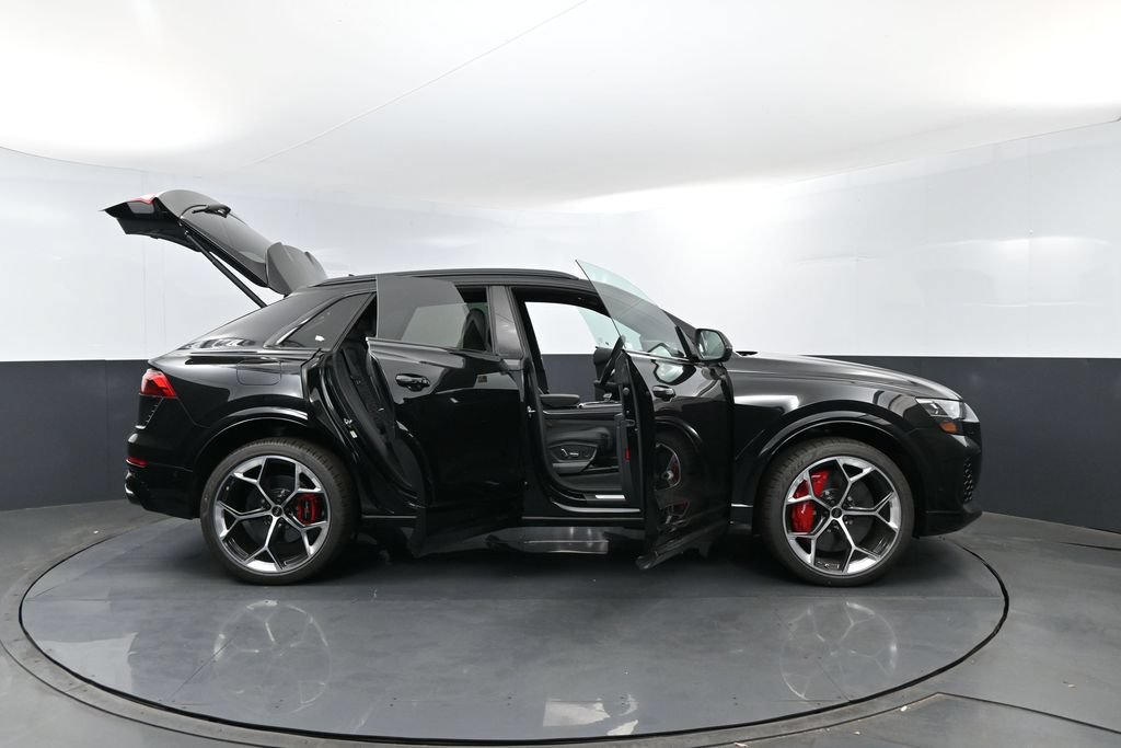 New 2026 Audi RS Q8 performance AWD/4WD image 30