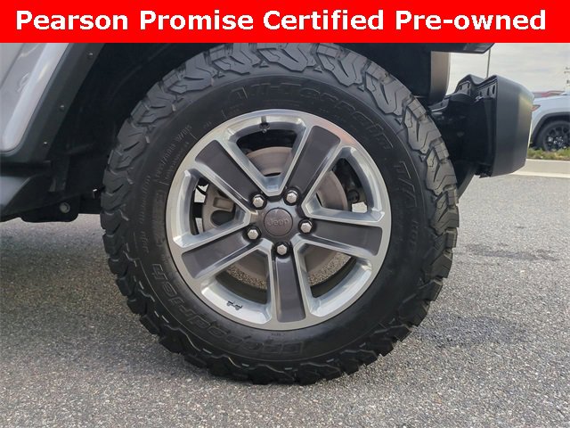 Used 2018 Jeep Wrangler Unlimited Sahara image 11