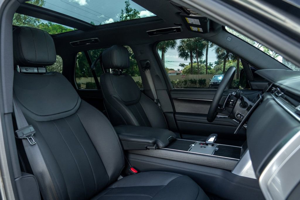 Used 2026 Land Rover Range Rover SE image 26