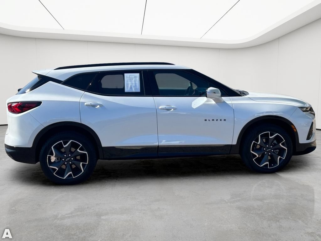 Used 2021 Chevrolet Blazer RS w/ Enhanced Convenience Package FWD image 6