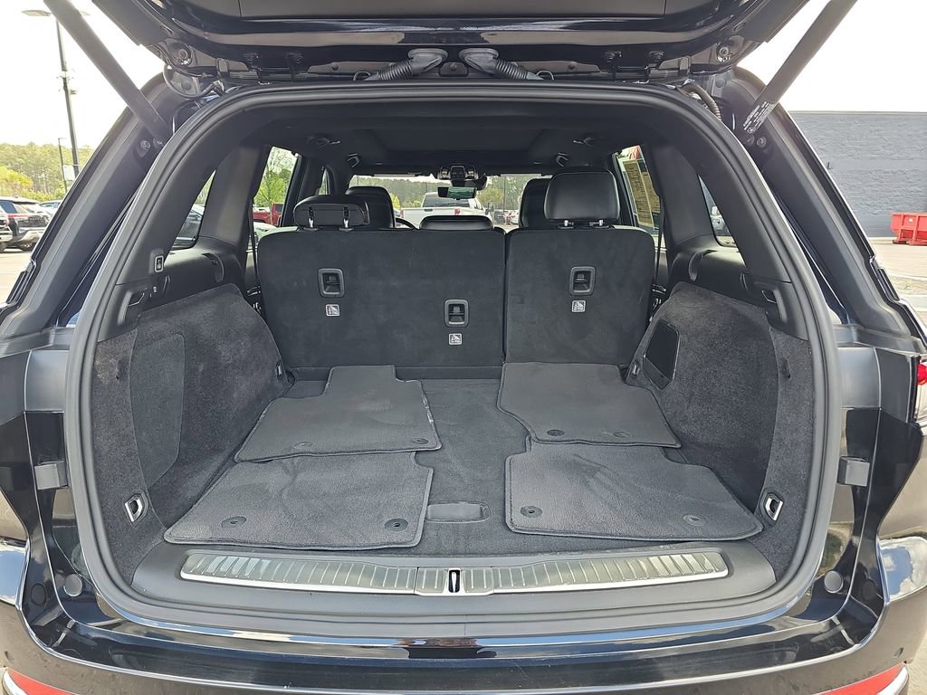 Used 2022 Jeep Grand Cherokee Overland w/ Luxury Tech Group IV image 15