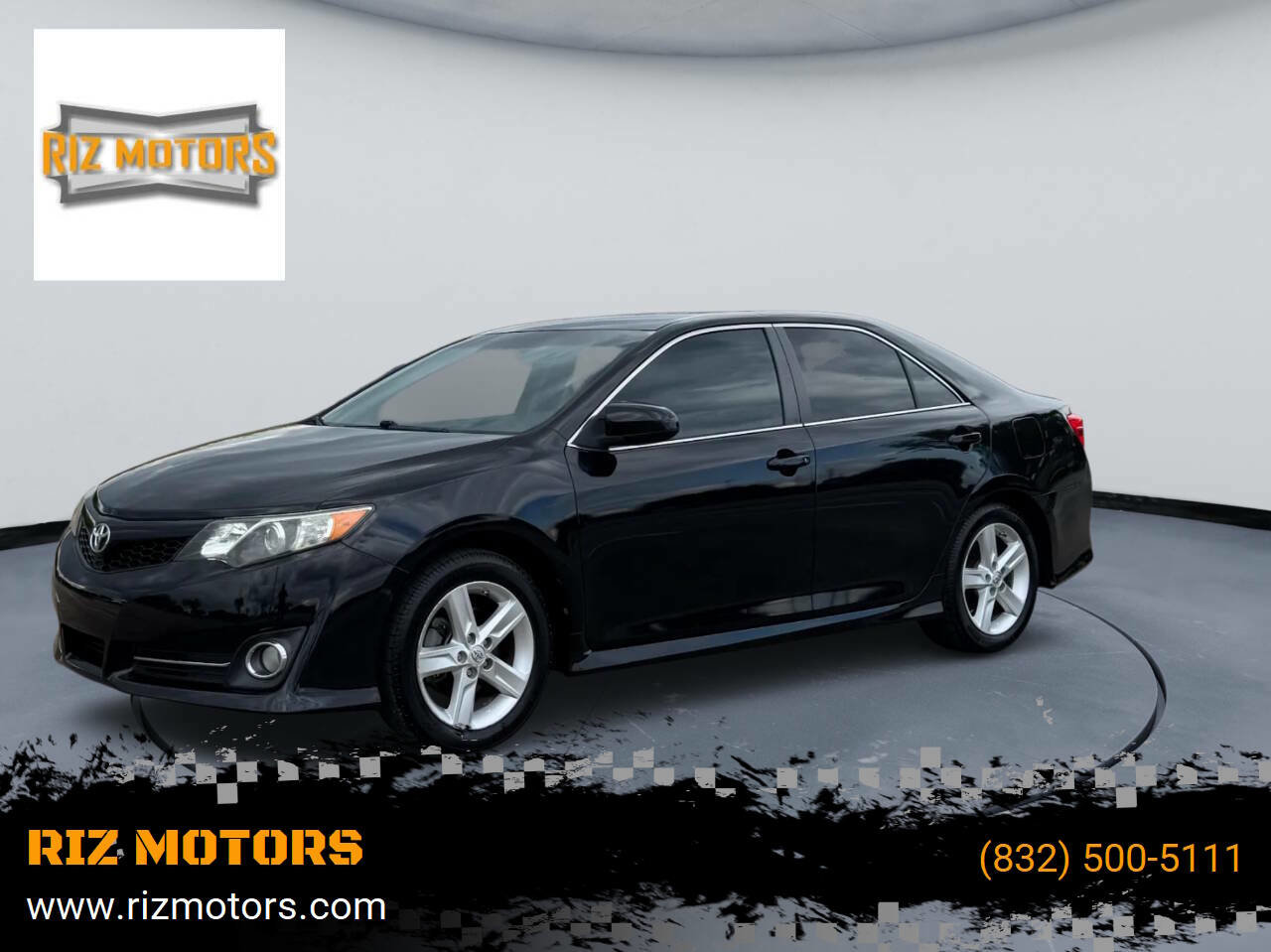 Used 2014 Toyota Camry SE