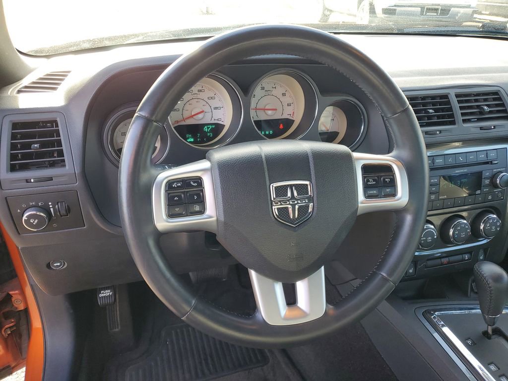 Used 2011 Dodge Challenger image 23
