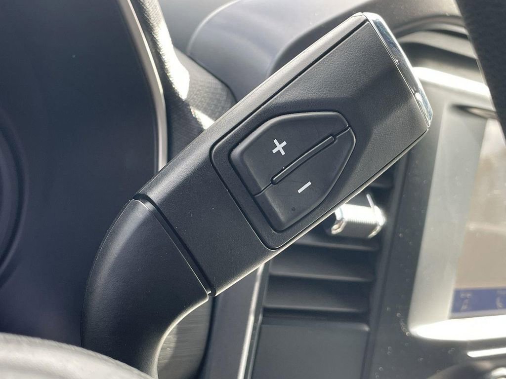 Used 2023 Ford F150 XLT image 15