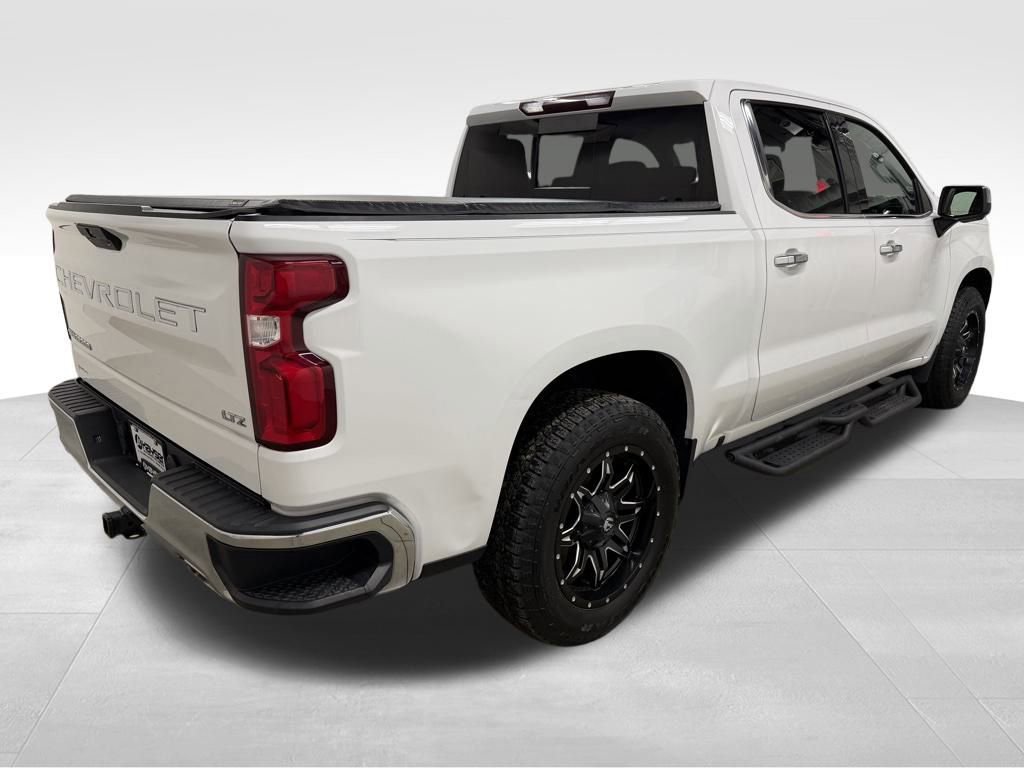 Used 2020 Chevrolet Silverado 1500 LTZ image 11