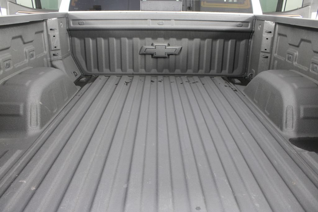 Used 2024 Chevrolet Silverado 1500 RST w/ Redline Edition AWD/4WD image 19