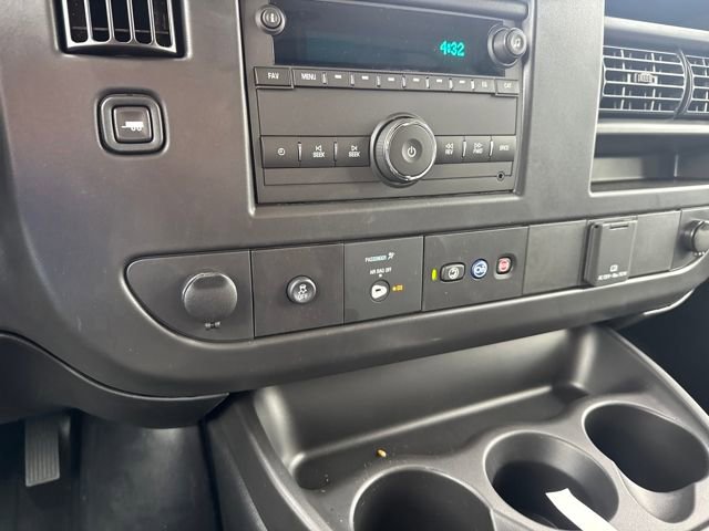 New 2025 Chevrolet Express 2500 Work Van 3D Cargo Van w/ Driver Convenience Package RWD image 26