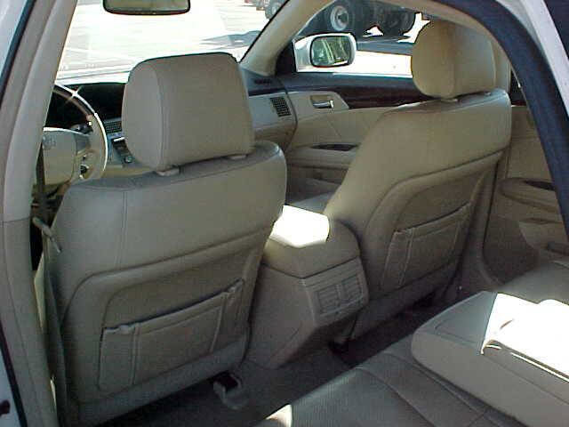 Used 2008 Toyota Avalon Limited image 18
