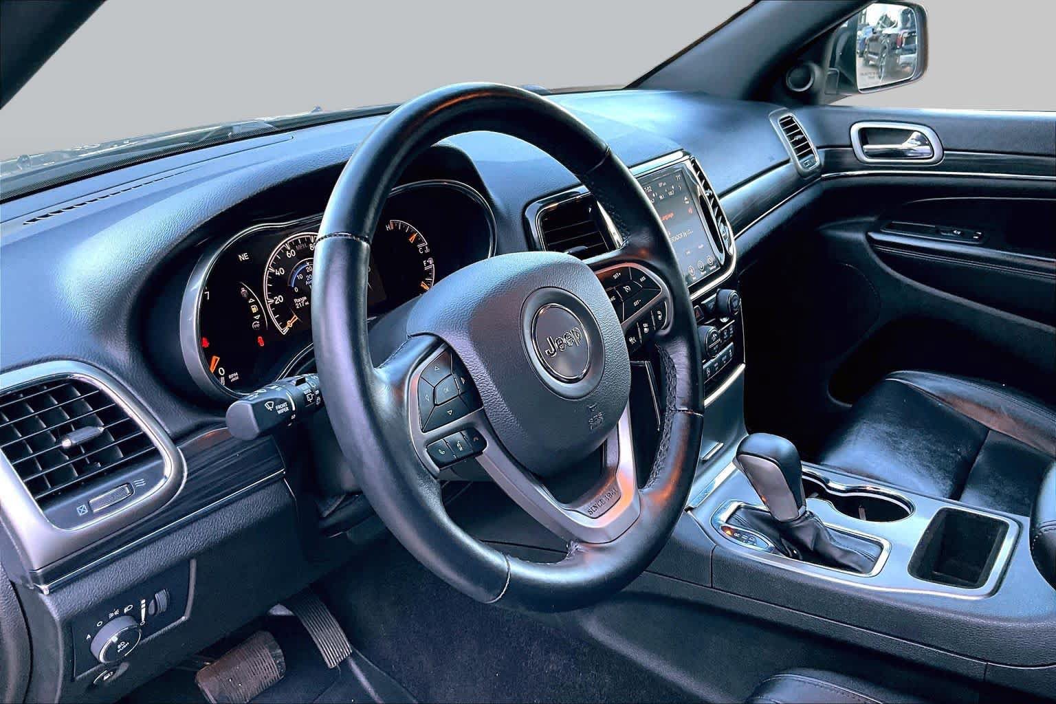 Used 2021 Jeep Grand Cherokee Limited RWD image 18
