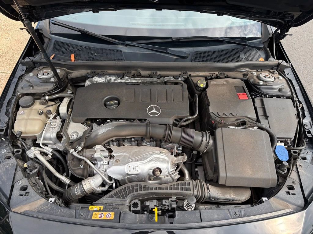 Used 2020 Mercedes-Benz CLA 250 image 20