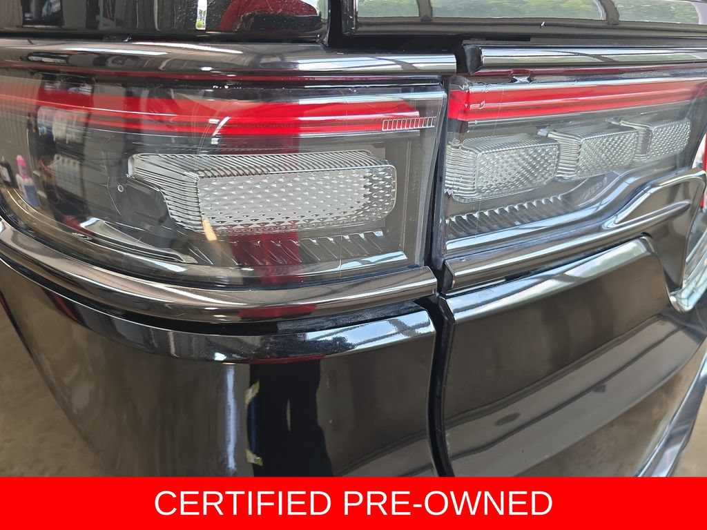 Used 2025 Jeep Grand Wagoneer L Series III w/ Rear Seat Video Group 1 AWD/4WD image 35